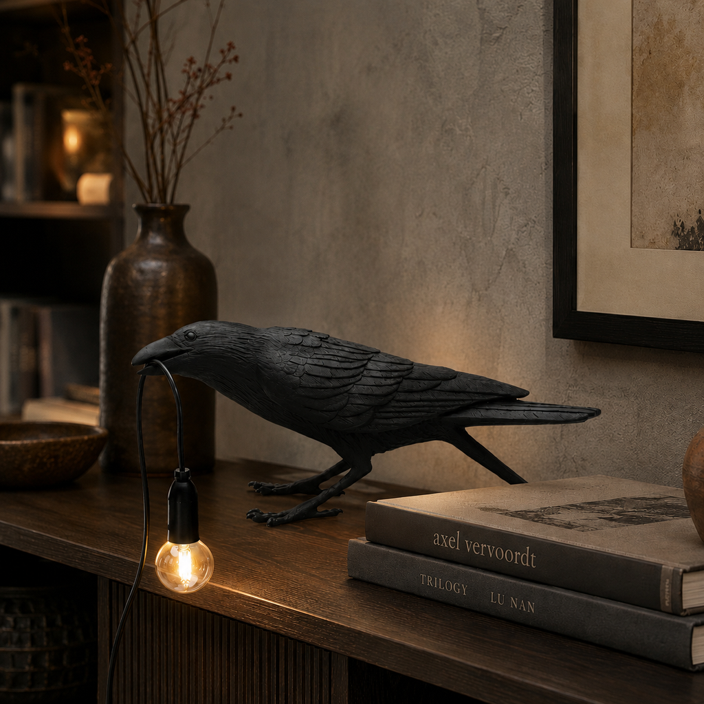 Resin Lucky Bird Crow Table Lamp